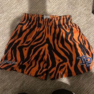 Inaka power tiger shorts
